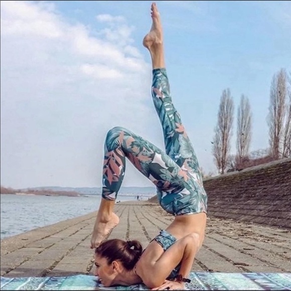 (NWT) ONZIE High Basic Midi Legging & Bridge Bra - Picture 6 of 8